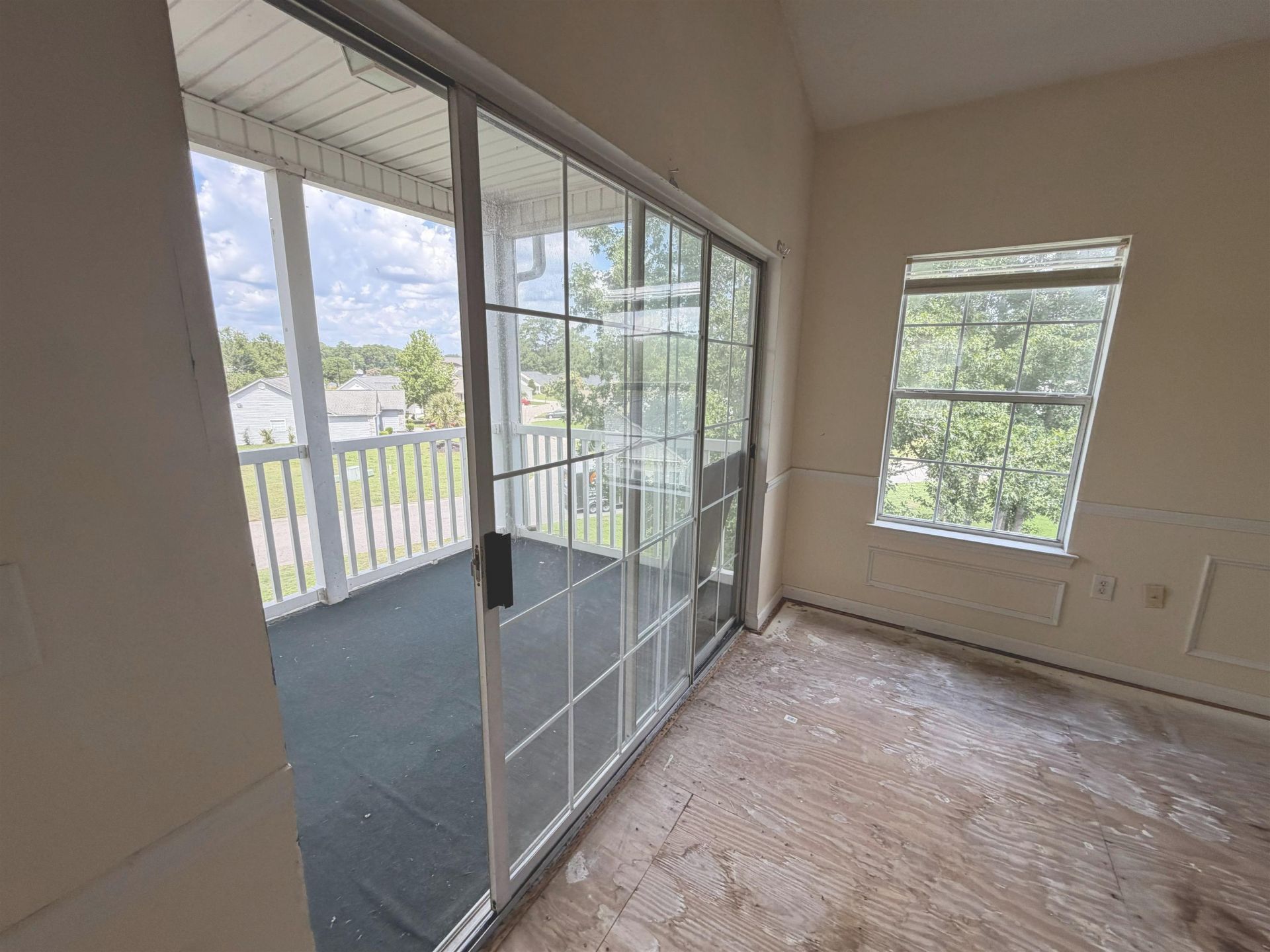 248 Sun Colony Blvd.  Photo 9