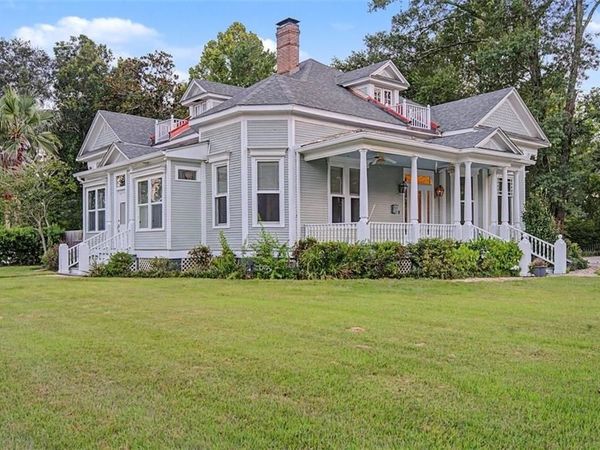 705 W THOMAS Street , Hammond, LA 70401