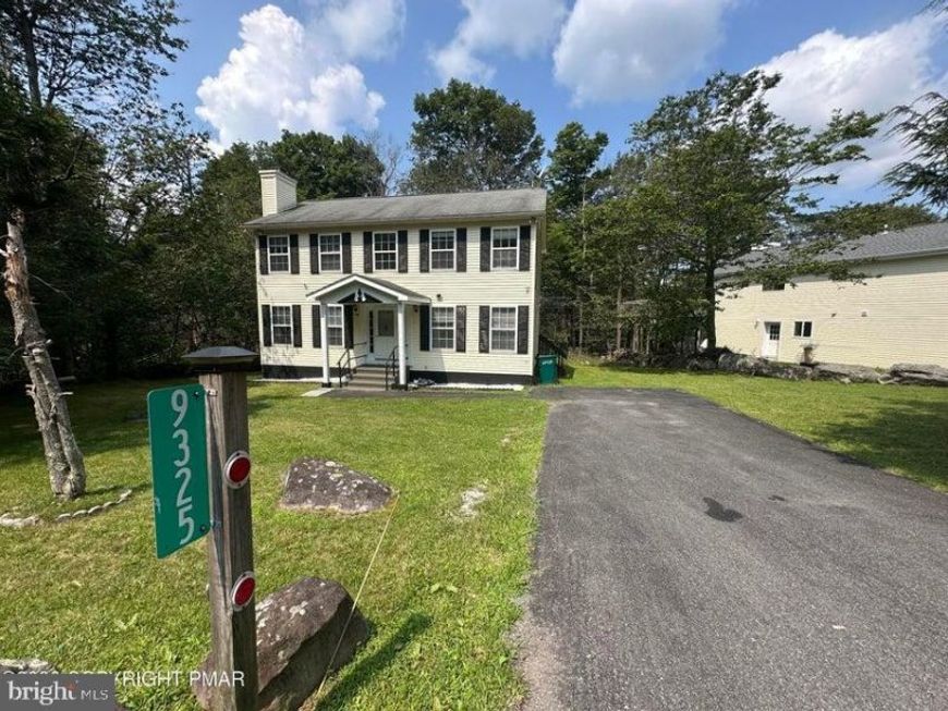 9325 Fairmount Way , Tobyhanna, PA 18466 Main Photo