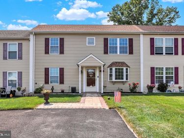 5759 CAVALIER CT # E, BENSALEM, PA 19020