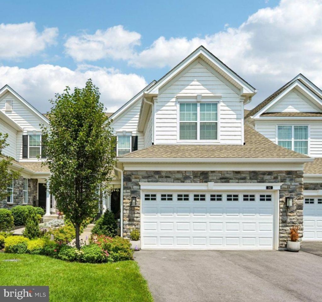 282 HOPEWELL DRIVE, COLLEGEVILLE, PA 19426