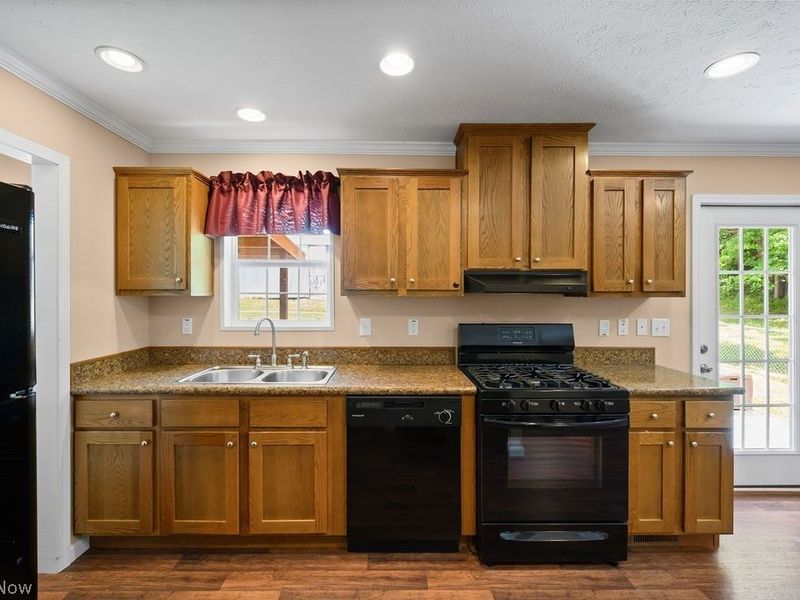 36185 State Route 7 , Newport, OH 45768 Photo 16