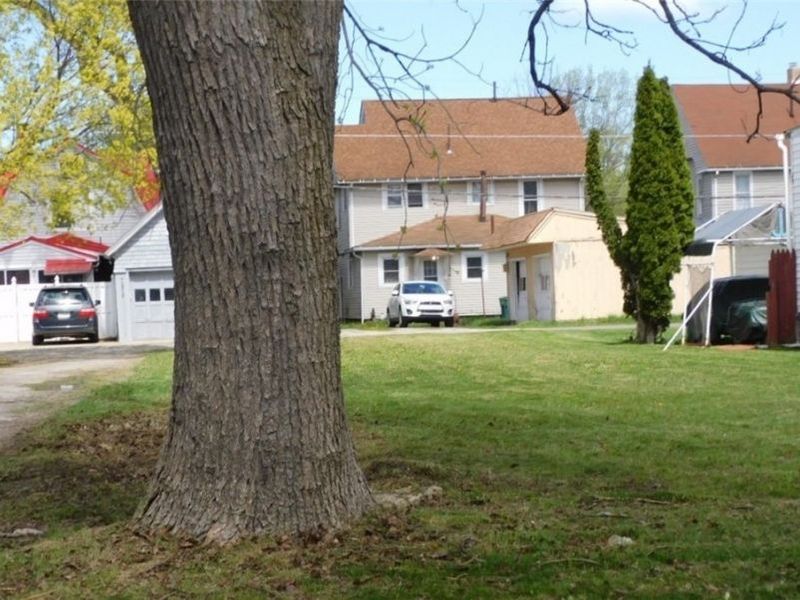1601 E 47th Street, Ashtabula, OH 44004 Photo 3