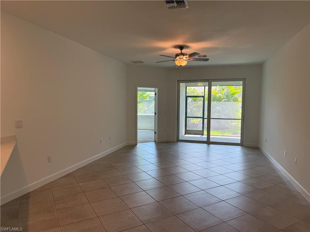 9093 Leatherwood Loop , Lehigh Acres, FL 33936 Photo