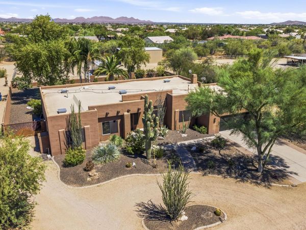 38253 N 3RD Street, Phoenix, AZ 85086