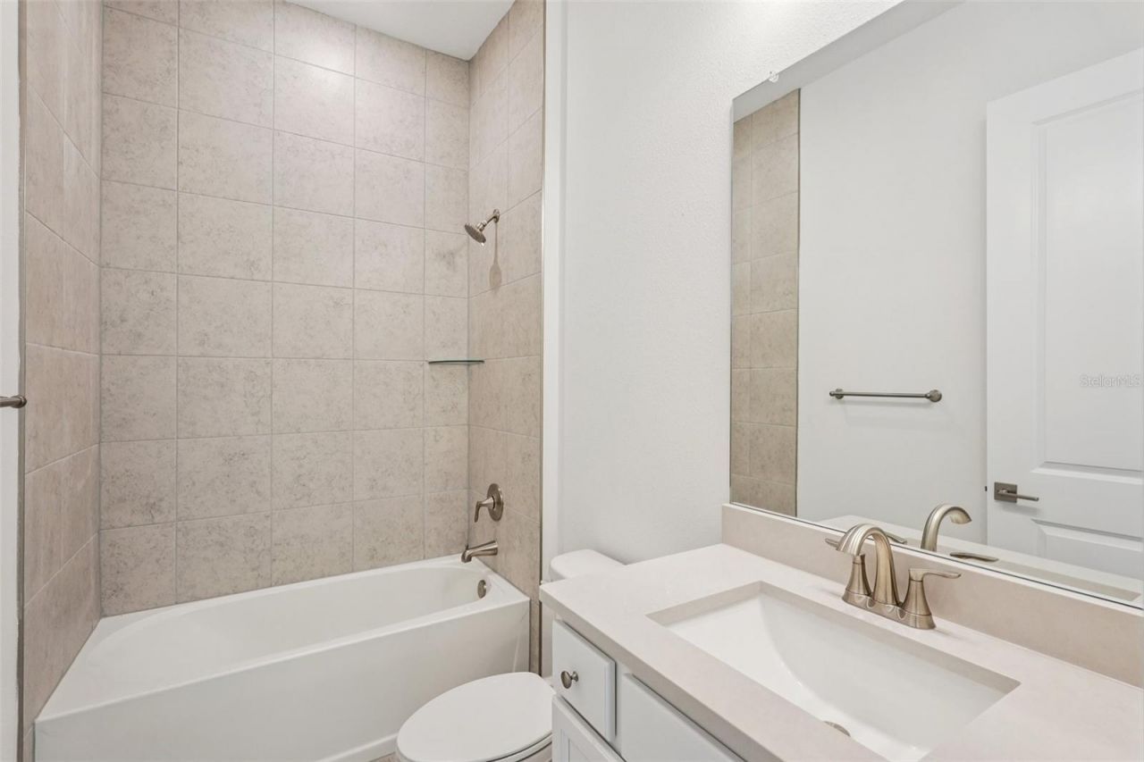 8234 Golden Beach Court, Parrish, FL 34219 Photo