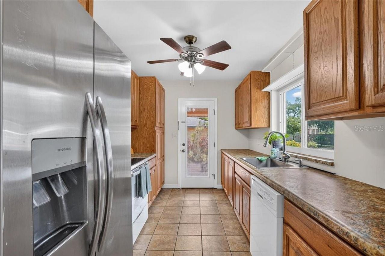 2850 9th Avenue N, Saint Petersburg, FL 33713 Photo