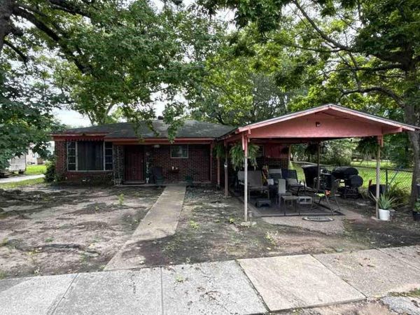 504 Lott Street , Mobile, AL 36604