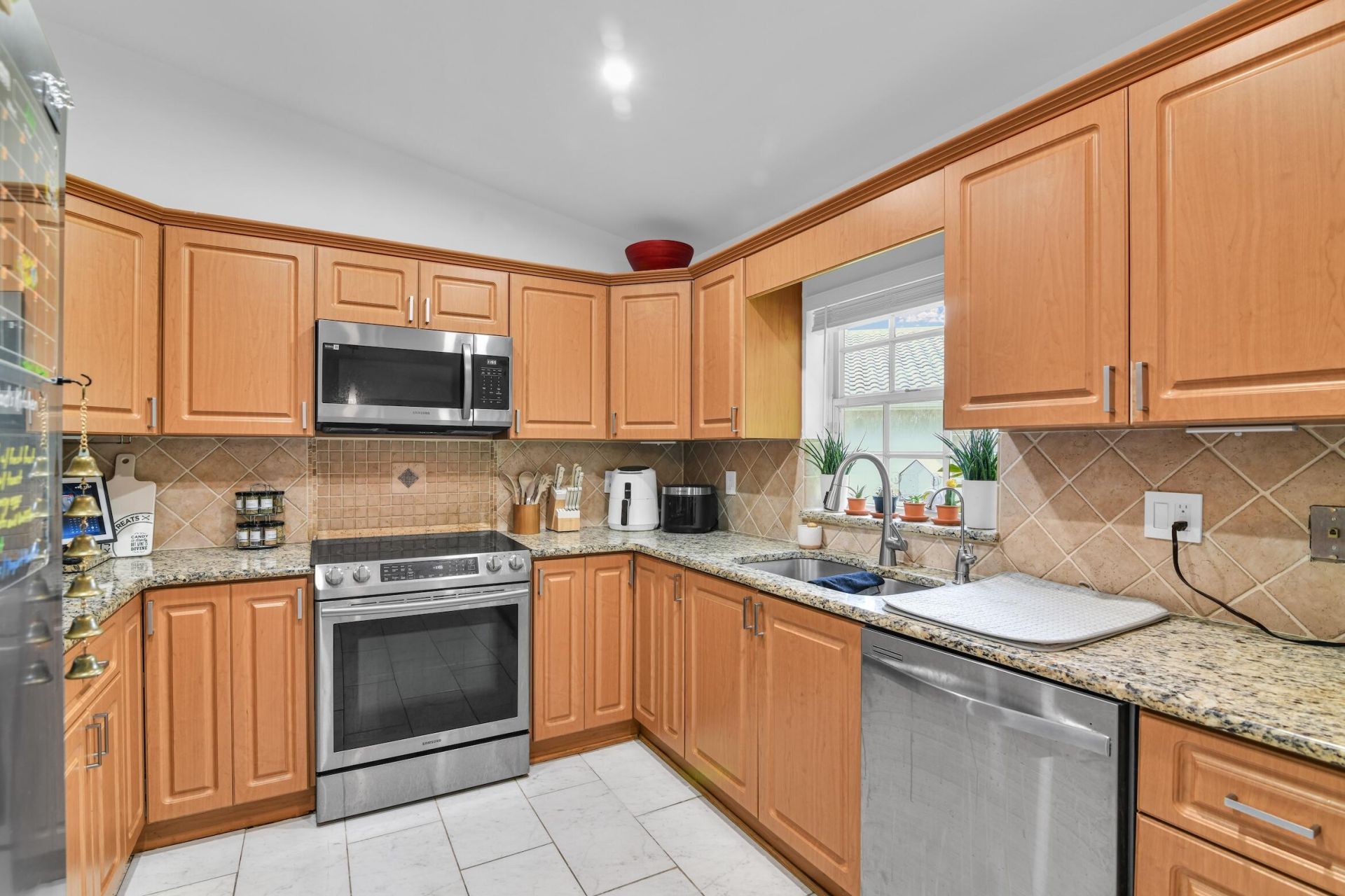 651 SW 176th Avenue, Pembroke Pines, FL 33029 Photo