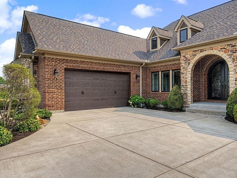 6074 Trotters Way, Liberty Township, OH 45011 Photo 4