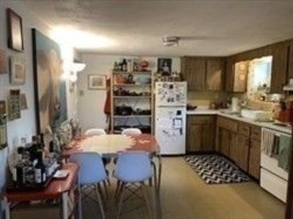 1092 Broadway, Unit 2, Somerville, MA 02144
