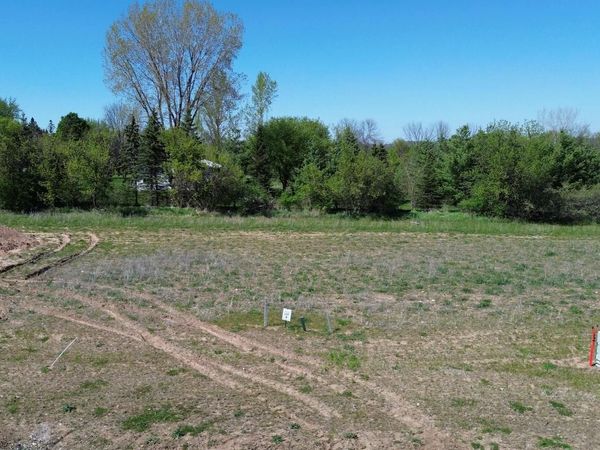 GOLDFINCH DRIVE, Greenville, WI 54942