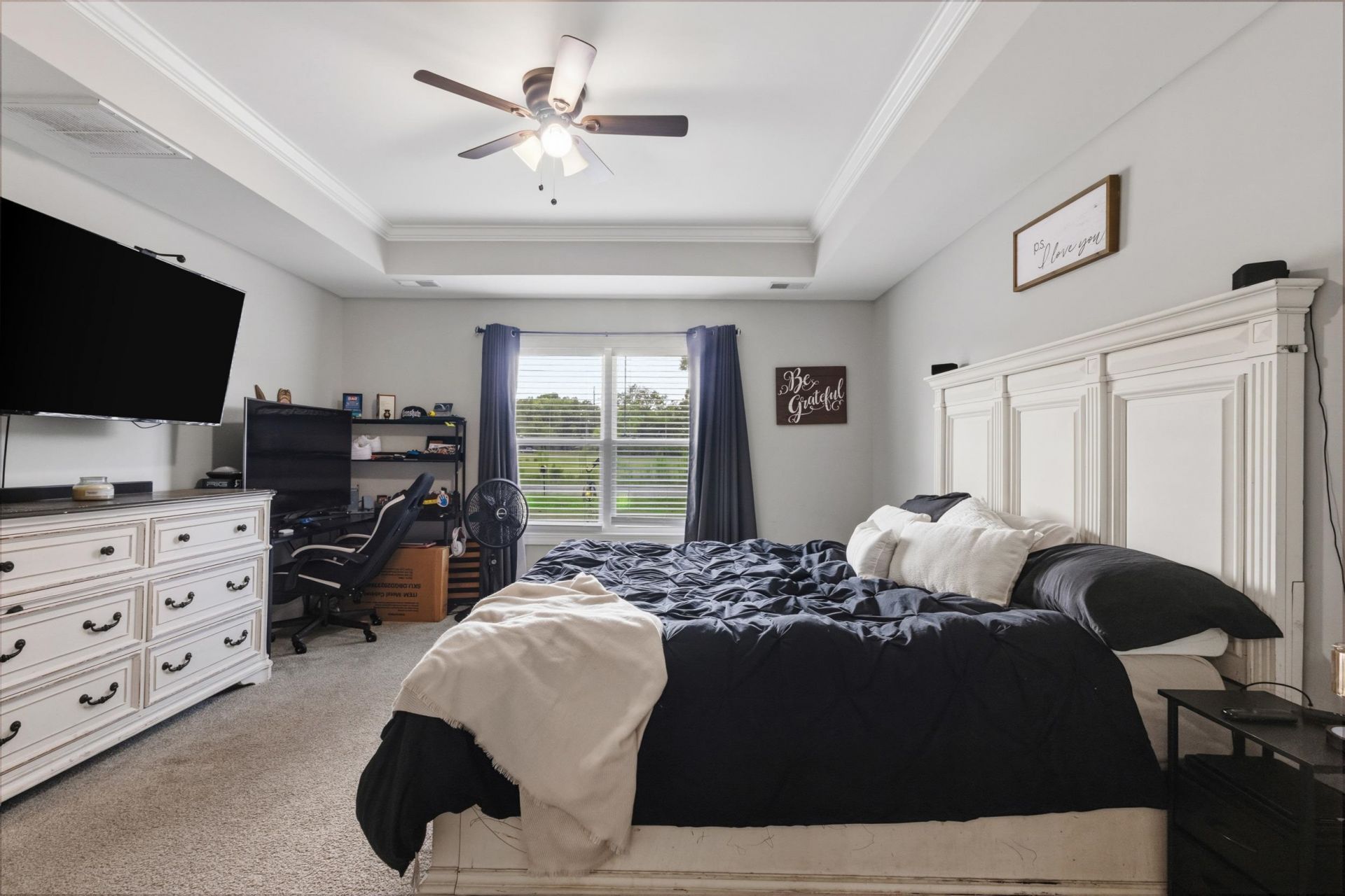 3911 Lake Dr.  Photo 5