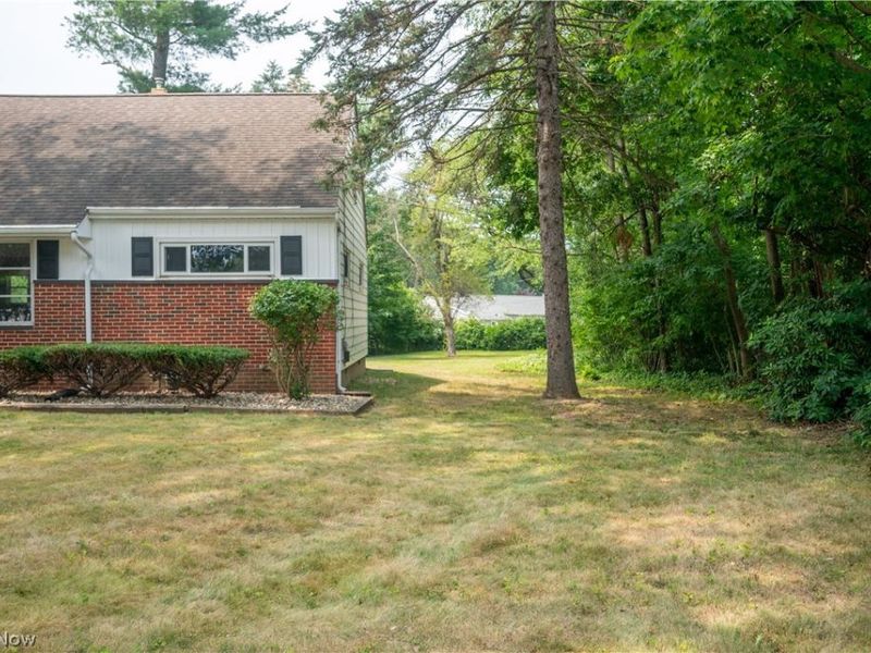 7463 Johnnycake Ridge Road, Mentor, OH 44060 Photo 27
