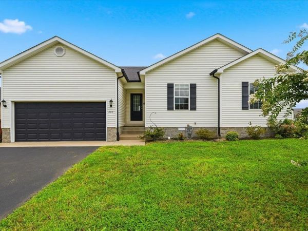 200 Victoria Way , Franklin, KY 42134