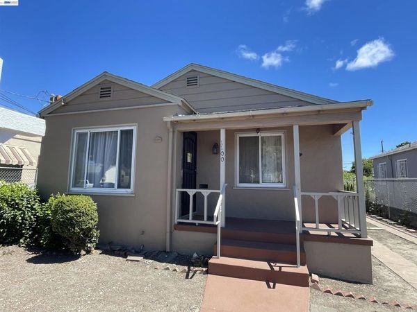 1100 101St Ave, Oakland, CA 94603