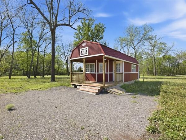 74 3rd Street, Moran, KS 66755