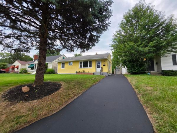 40 N Gould Road , Columbus, OH 43209