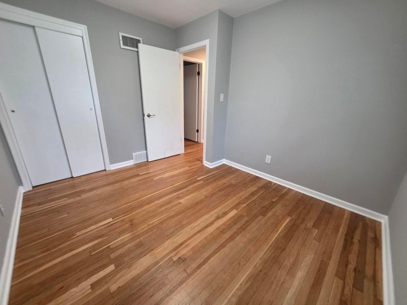 40 N Gould Road, Columbus, OH 43209 Photo 24