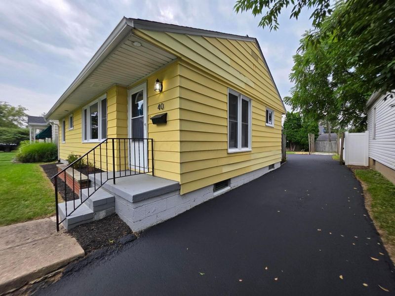 40 N Gould Road, Columbus, OH 43209 Photo 3