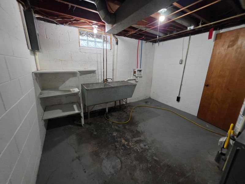 40 N Gould Road, Columbus, OH 43209 Photo 31
