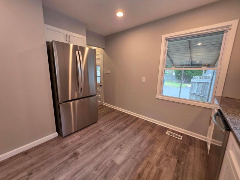 40 N Gould Road, Columbus, OH 43209 Photo 9