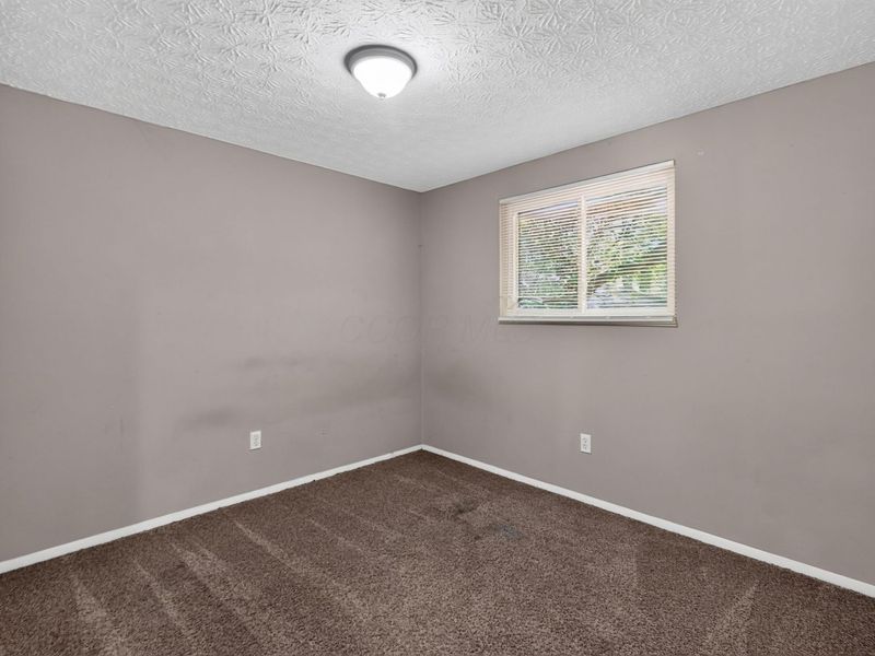 3385 Bruceton Avenue , Columbus, OH 43232 Photo 17