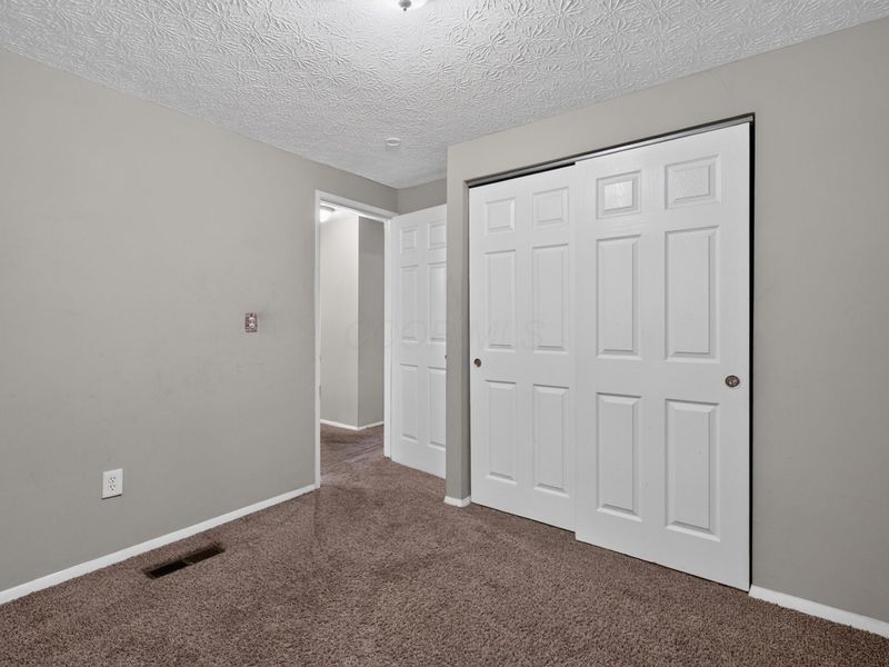 3385 Bruceton Avenue , Columbus, OH 43232 Photo 22