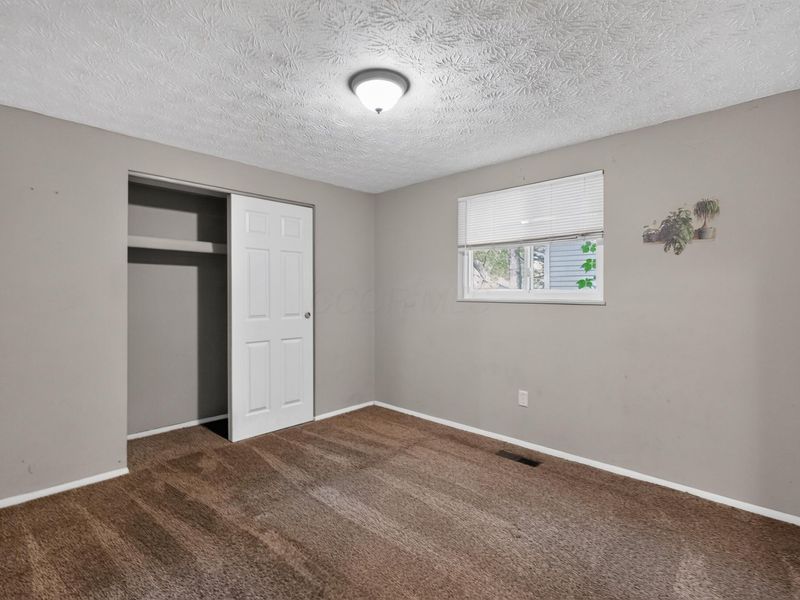 3385 Bruceton Avenue , Columbus, OH 43232 Photo 23
