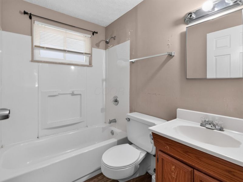 3385 Bruceton Avenue , Columbus, OH 43232 Photo 25