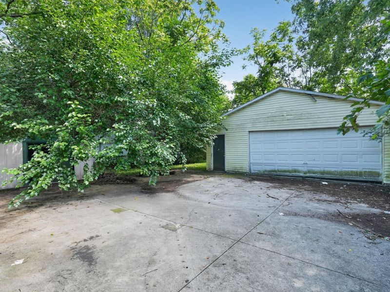 3385 Bruceton Avenue , Columbus, OH 43232 Photo 32