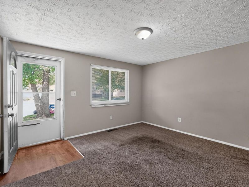 3385 Bruceton Avenue , Columbus, OH 43232 Photo 8