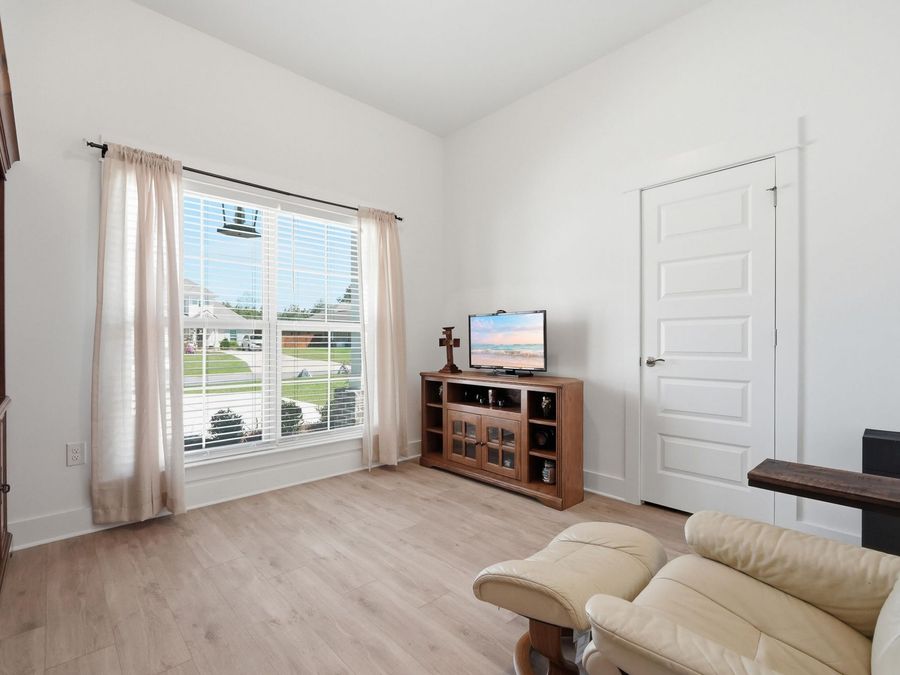 Property Image 57
