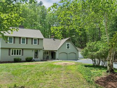 20 Fox Den Road, Hollis, NH 03049