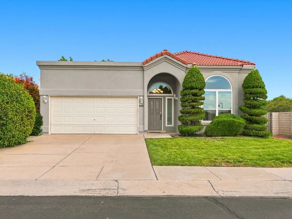 9305 Preston Trail NE, Albuquerque, NM 87111