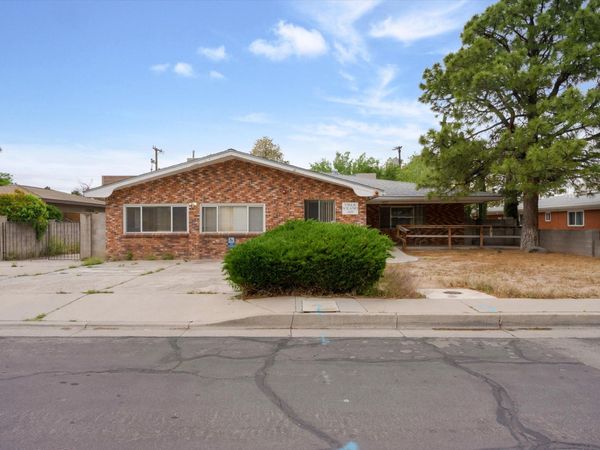 1419 Solano Drive NE, Albuquerque, NM 87110