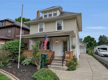 79 Pleasant Avenue , Lancaster, NY 14086