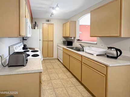 6850 Sharlands Avenue, Unit M2074, Reno, NV 89523 Photo