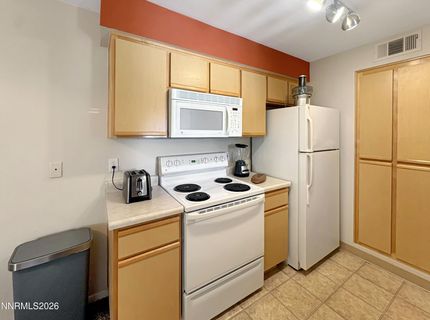 6850 Sharlands Avenue, Unit M2074, Reno, NV 89523 Photo