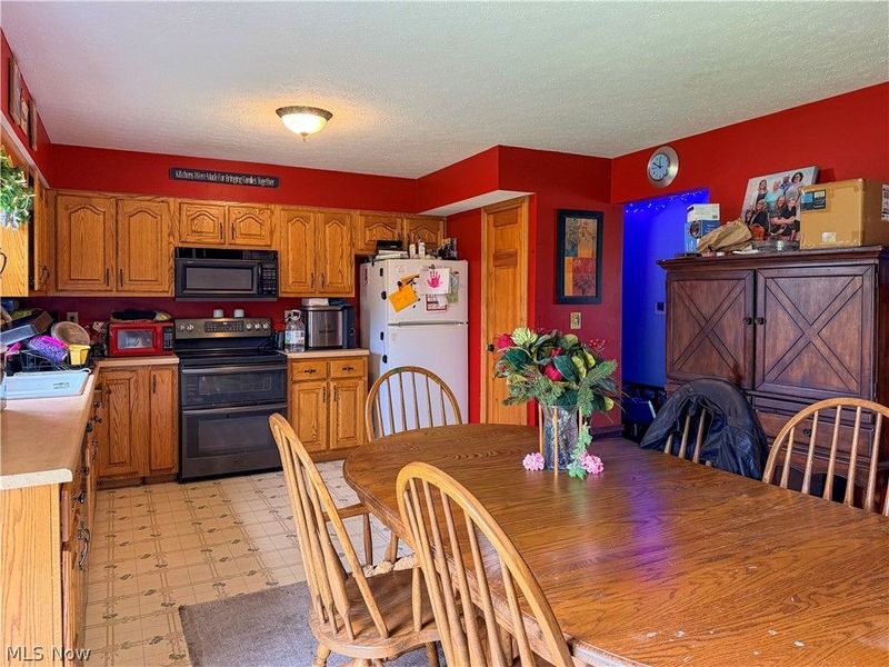 412 Lattimer Road W, Shiloh, OH 44878 Photo 12