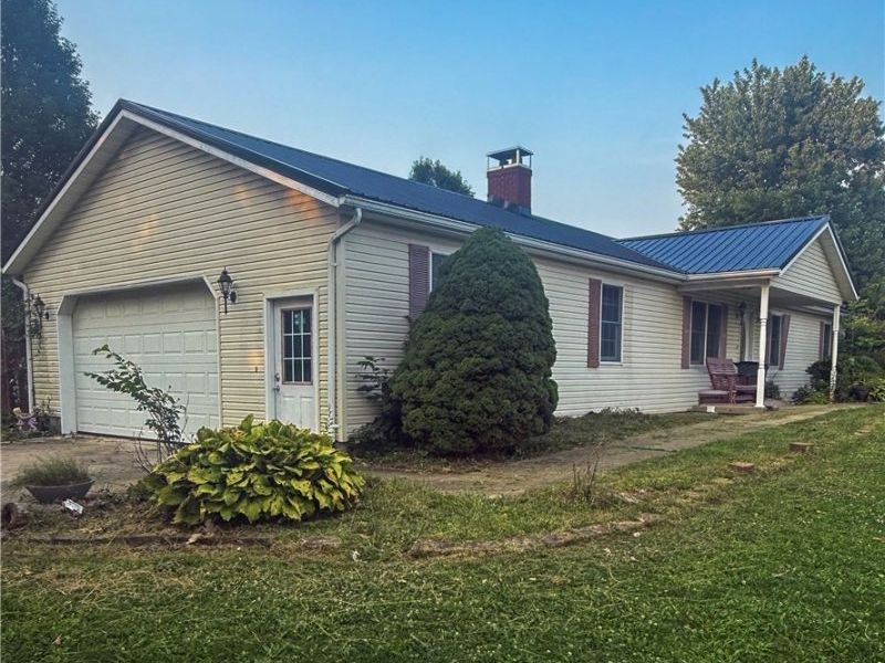 412 Lattimer Road W, Shiloh, OH 44878 Photo 2