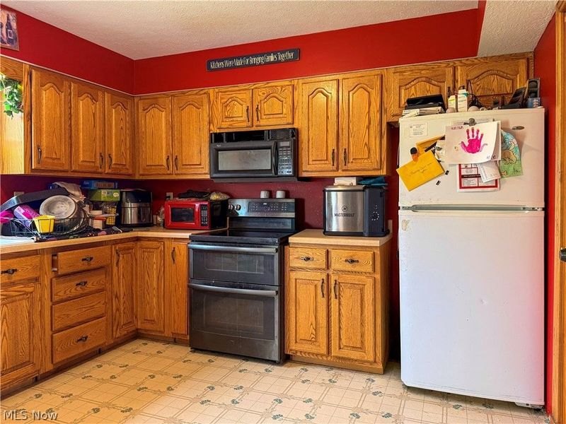 412 Lattimer Road W, Shiloh, OH 44878 Photo 9