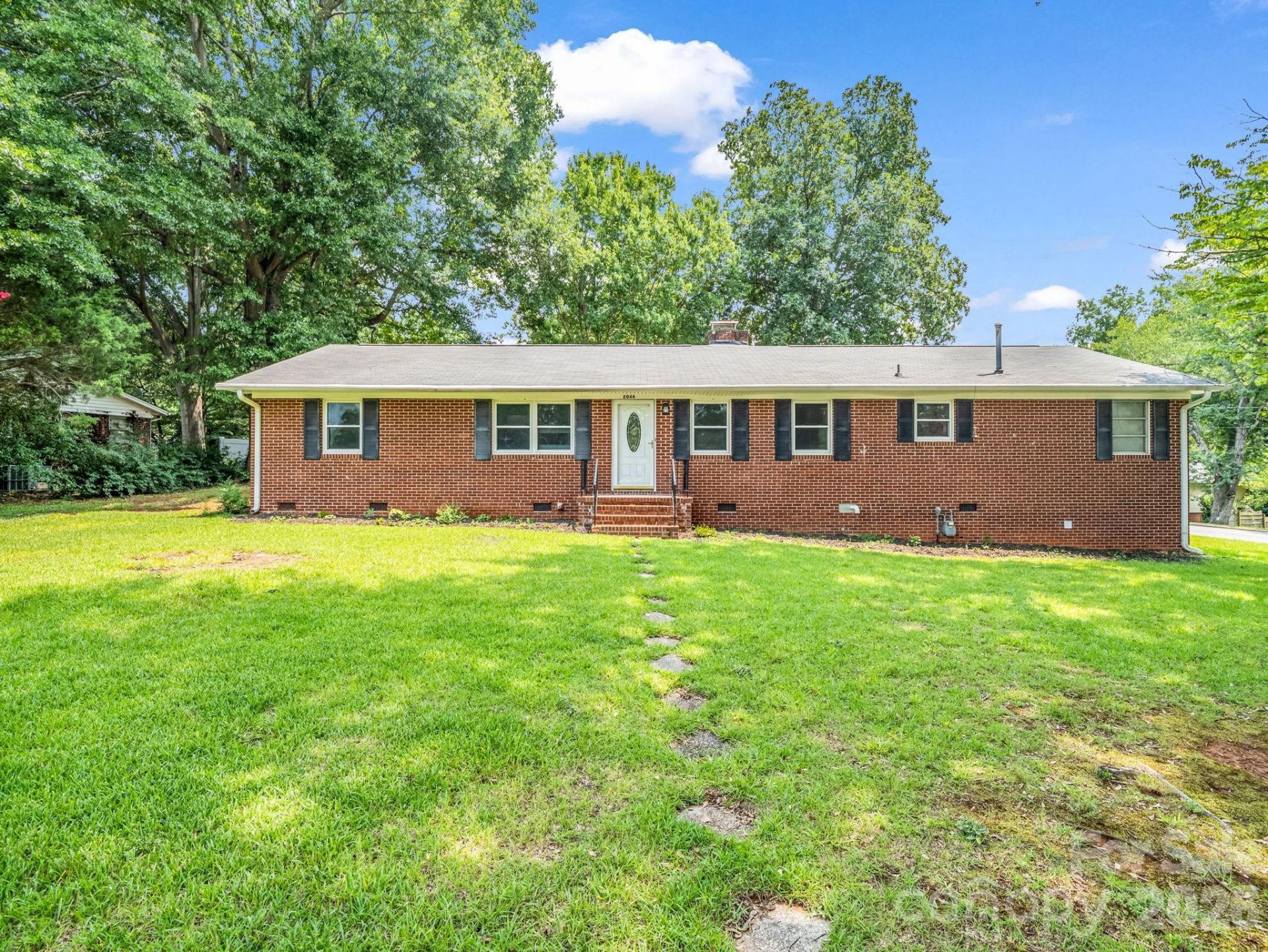 2044 Helen Drive, Gastonia, NC 28054 Main Photo