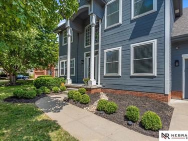 5923 S 175th Circle, Omaha, NE 68135