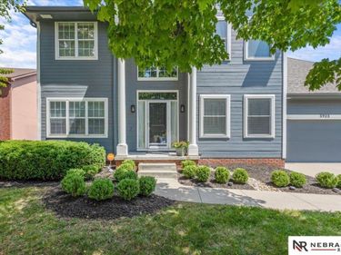5923 S 175th Circle, Omaha, NE 68135