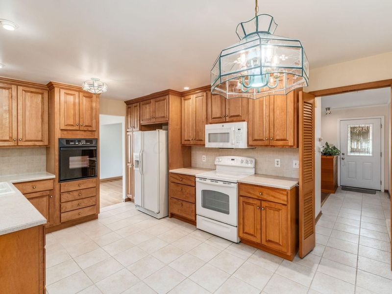 3628 Clearview Avenue, Columbus, OH 43220 Photo 15