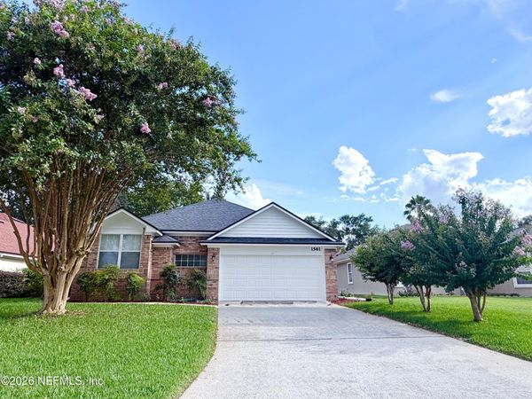 1561 STONEBRIAR Road, Unit 35, Green Cove Springs, FL 32043