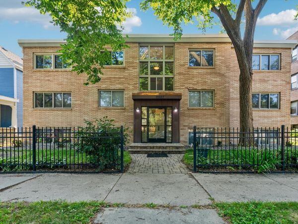 2507 Bryant Avenue S, Unit 204, Minneapolis, MN 55405