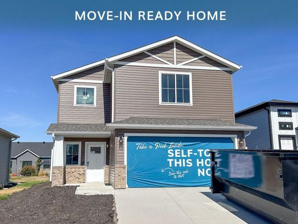 7897 Cottonwood Boulevard, Horace, ND 58047