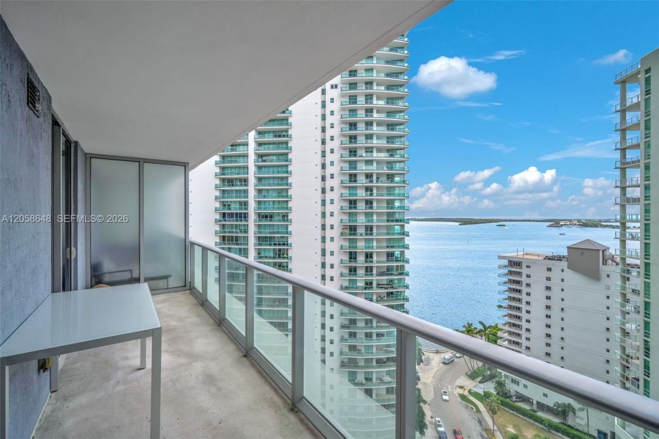 1300 Brickell Bay Dr, Unit 2005, Miami, FL 33131 Photo